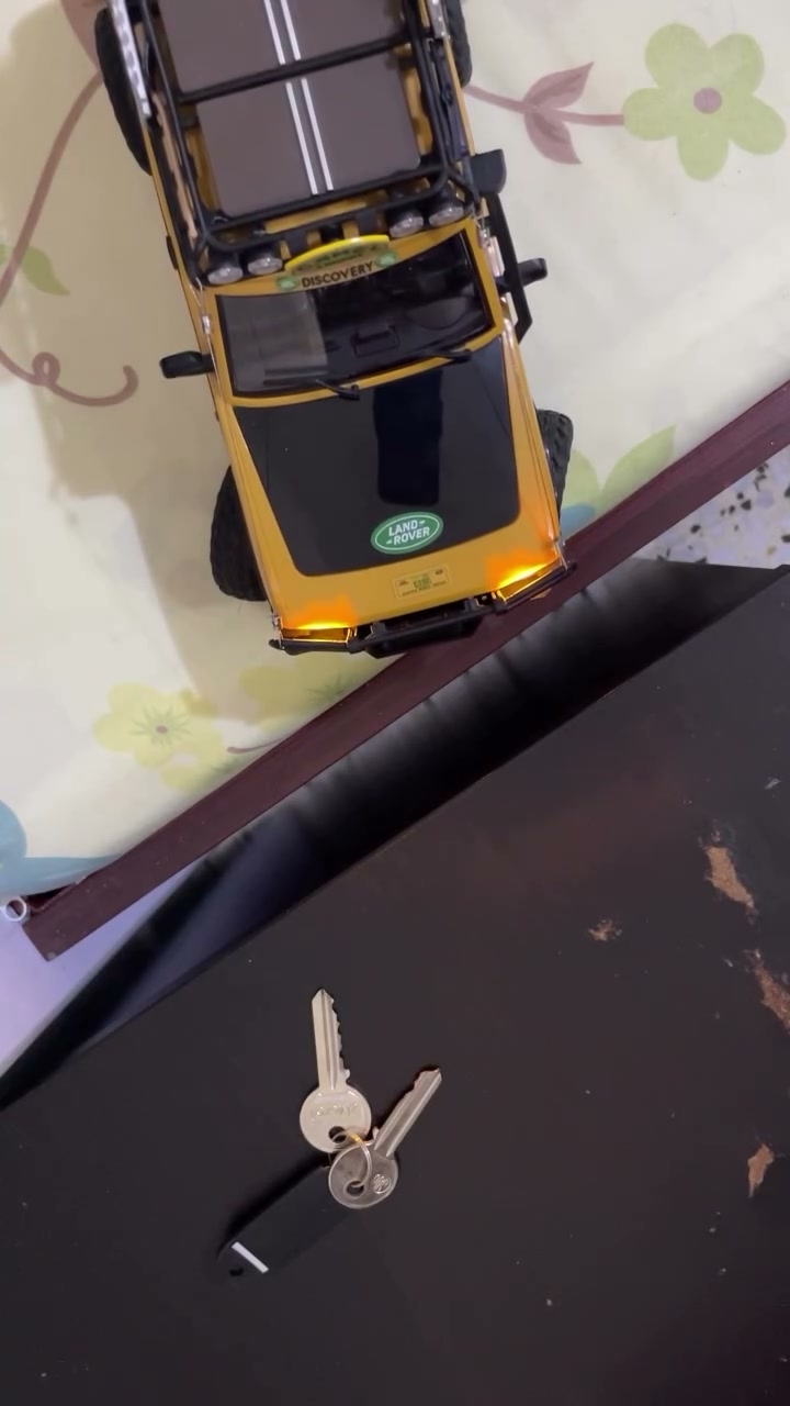 Jump test between bed and side table